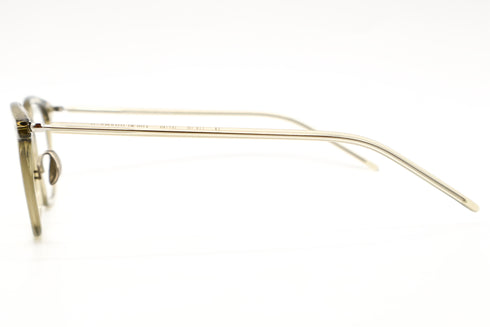 UD-139 col.04